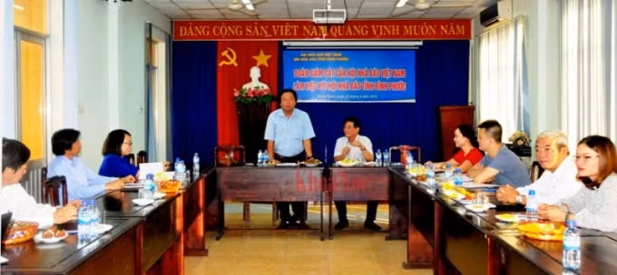 Quang cảnh buổi làm việc. Ảnh: PV