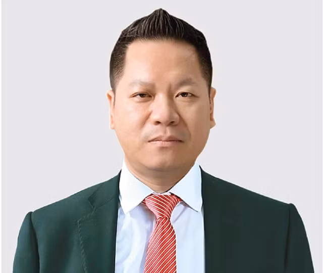 Ông Lê Bá Dũng xin thôi chức vụ Phó tổng giám đốc Techcombank.