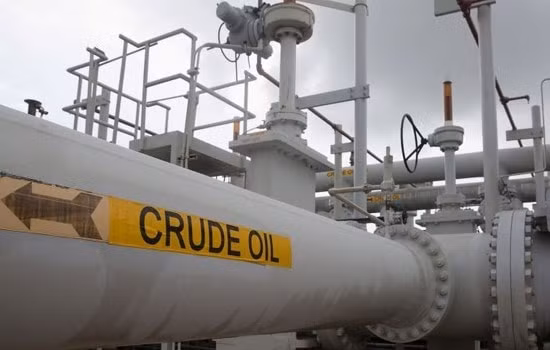 Hai loại dầu chủ chốt là WTI và Brent đều giảm hơn 2% trong tuần qua. Ảnh minh họa.