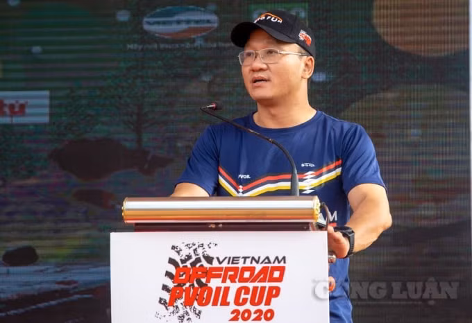 Ông Khuất Việt Hùng, Phó Chủ tịch chuyên trách Ủy ban an toàn giao thông Quốc gia&nbsp;phát biểu tại lễ khai mạc