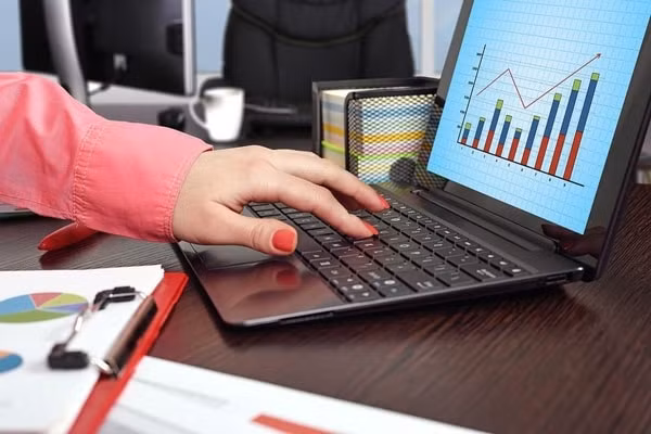 VN-Index có thể sẽ tiếp tục vận động trong vùng 900-920 điểm trong các phiên giao dịch tới