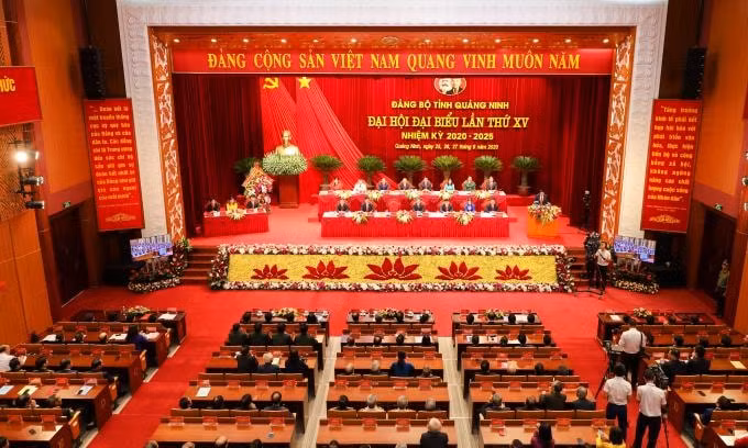 Toàn cảnh phiên khai mạc đại hội Đảng bộ tỉnh Quảng Ninh lần thứ XV. Ảnh: Ban Tuyên giáo Tỉnh ủy Quảng Ninh
