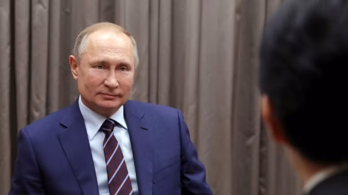 Cựu Thủ tướng Nhật Bản Shinzo Abe đã gặp Tổng thống Nga Vladimir Putin 27 lần trong suốt nhiệm kỳ của mình. Ảnh: Reuters