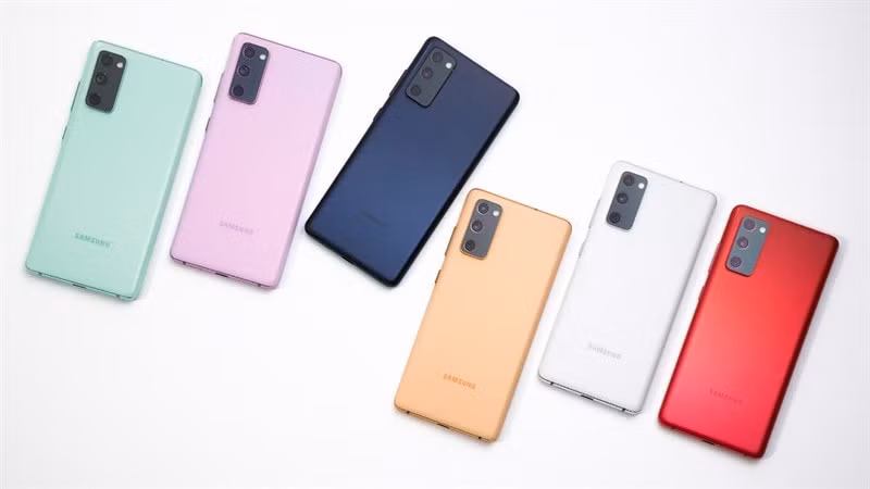 Phiên bản 5G của Samsung Galaxy S20 FE sẽ dùng vi xử lý Snapdragon 865, khi bản 4G vẫn sử dụng con chip Exynos 990. Ảnh: internet.