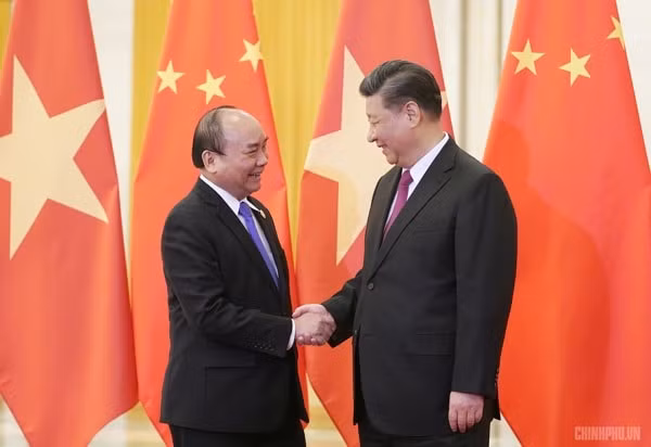 Thủ tướng Nguyễn Xuân Phúc và Tổng Bí thư, Chủ tịch nước Trung Quốc Tập Cận Bình. Ảnh VGP