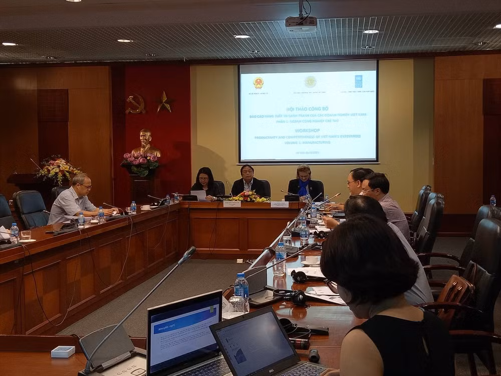 Hội thảo công bố Báo cáo “Năng suất và khả năng cạnh tranh của các doanh nghiệp Việt Nam ngày 26/4/2019. Ảnh: Lương Minh