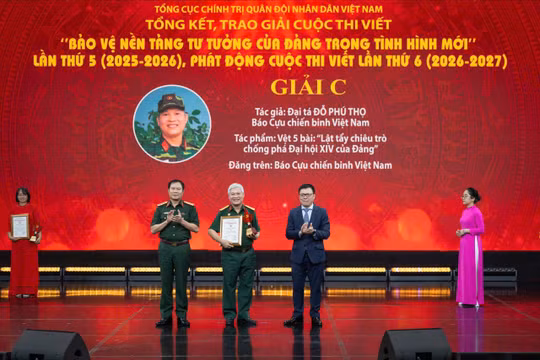 Giữ vững trận địa tư tưởng từ tòa soạn người lính