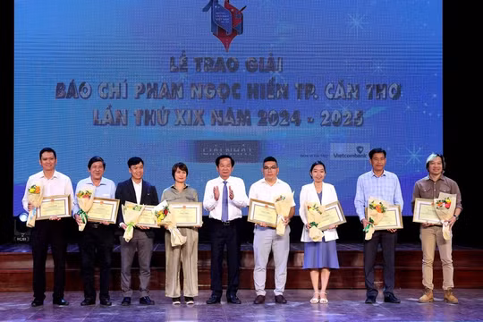 Cần Thơ lấy ý kiến dự thảo quy định Giải Báo chí thành phố, mức thưởng cao nhất 15 triệu đồng