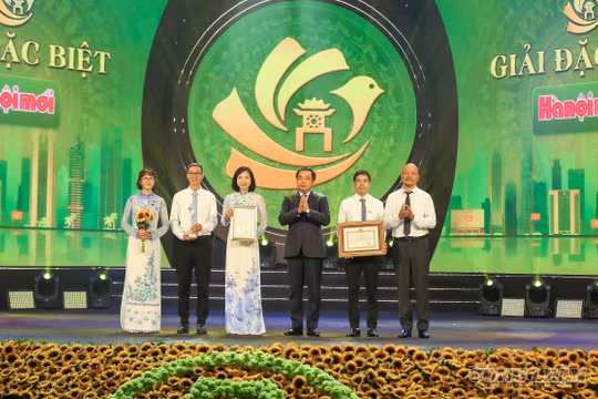 Tôn vinh các tác phẩm báo chí về phát triển văn hóa, xây dựng người Hà Nội thanh lịch, văn minh