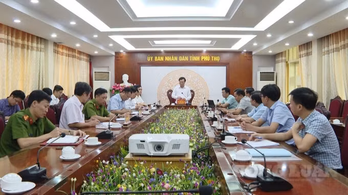 Chủ tịch UBND tỉnh Phú Thọ, ông Bùi Văn Quang đã có buổi làm việc với các cơ quan chức năng.