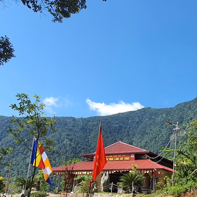 Thiền viện Tây thiên Trúc.