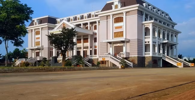 TAND tỉnh Bình Phước nơi xảy ra vụ việc Mạc Văn Hào uống thuốc sâu tự tử.