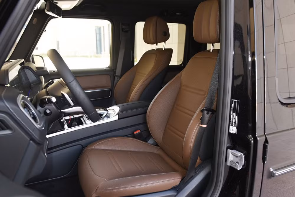 Mercedes-Benz G-Class G 350. Ảnh: zingnews.vn