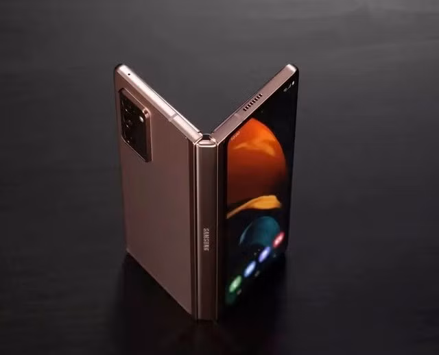Galaxy Z Fold2 là chiếc smartphone hiện đại và tiện lợi nhất hiện nay. Ảnh: internet.