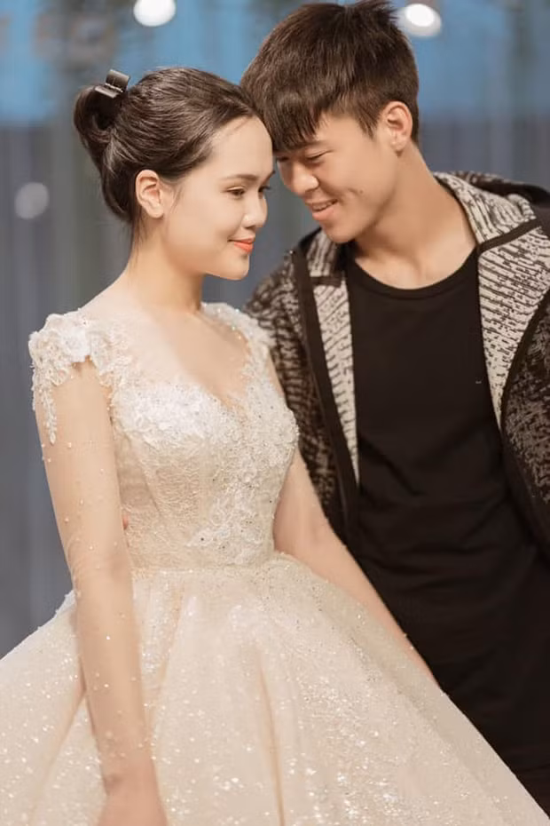 Duy Mạnh – Quỳnh Anh đã kết hôn vào ngày 9/2/2020, và đang là cặp vợ chồng hot nhất làng thể thao Việt. Ảnh: internet.