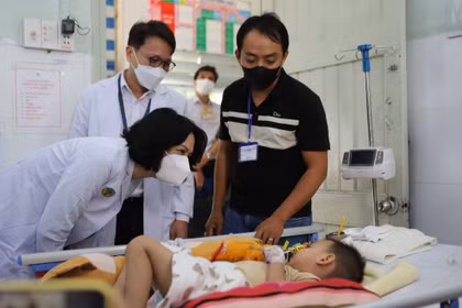 Bệnh tay chân miệng tăng mạnh trước thềm năm học mới