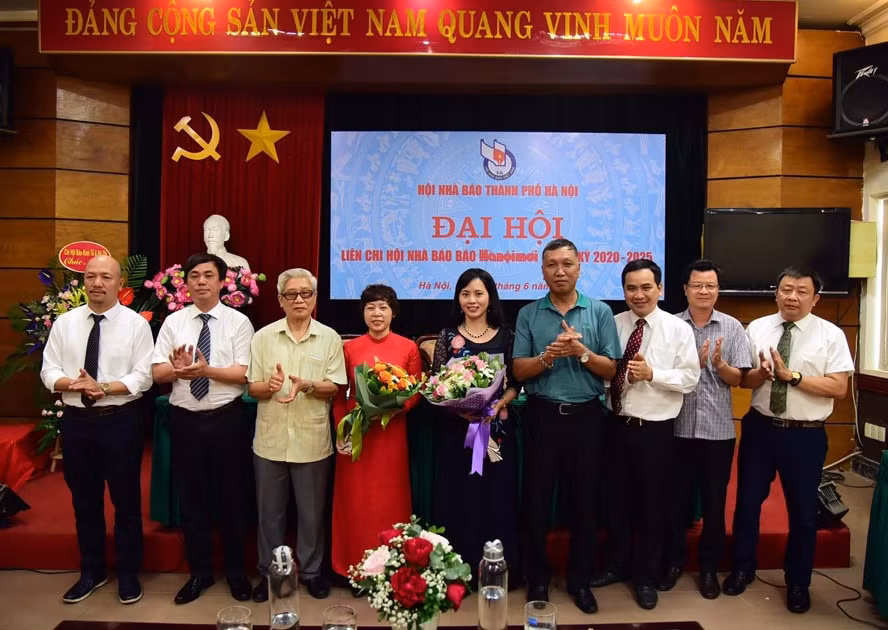Ban Thư ký Liên Chi hội nhà báo Báo Hànộimới nhiệm kỳ 2020-2025(ảnh: baohanoimoi).