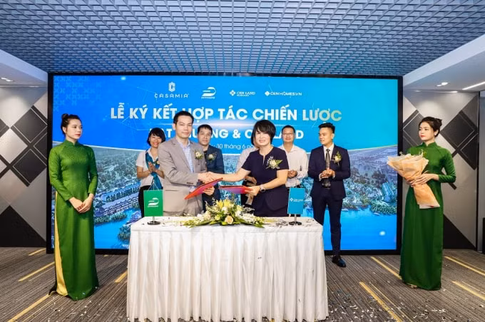 Đạt Phương và Cen Land chính thức ký kết hợp tác chiến lược dự án Casamia Hội An.