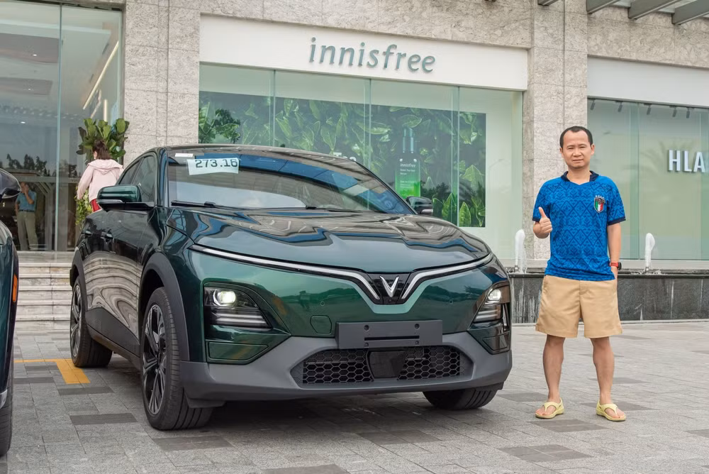 vinfast vf 6 suv do thi than thien va an toan cho nguoi lan dau mua o to hinh 2