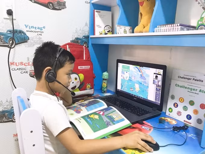 Học sinh của Apax Leaders thích ứng tốt với nền tảng học trực tuyến nhờ được tiếp xúc thường xuyên với công nghệ giáo dục hiện đại.