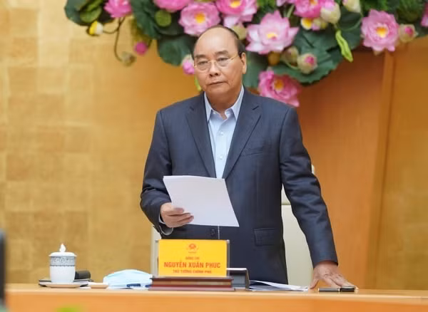 Thủ tướng Nguyễn Xuân Phúc phát biểu tại cuộc họp. Ảnh: VGP
