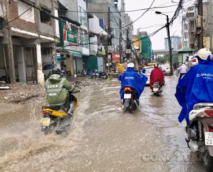 Còn 12 điểm úng ngập mỗi khi Thành phố Hà Nội mưa lớn