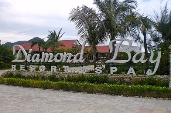 Tổ hợp du lịch Diamond Bay resort & spa Nha Trang