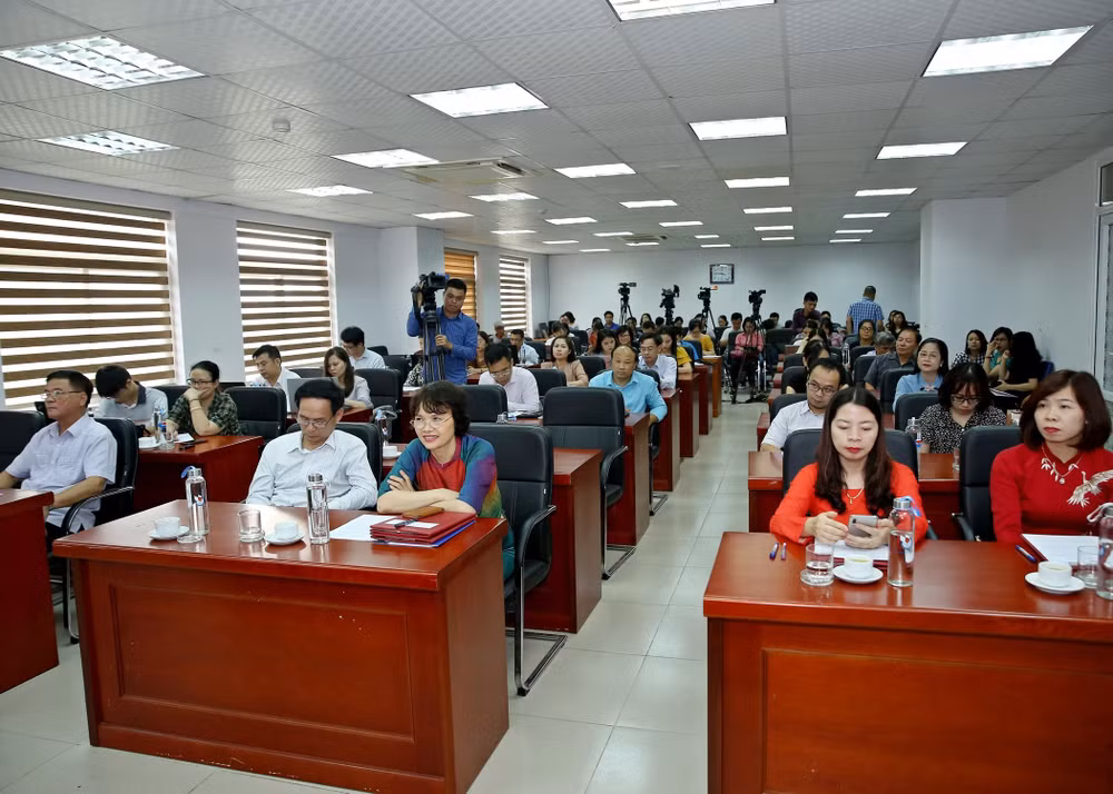 Các đại biểu tham dự buổi họp báo Giải Báo chí Quốc gia lần thứ XIV - 2019. Ảnh Sơn Hải