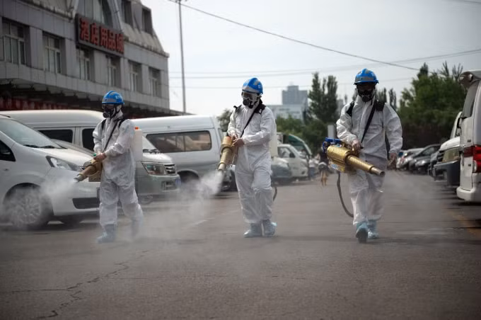 Bắc Kinh đang tiến hành các biện pháp nghiêm ngặt nhằm ngăn chặn sự lây lan của virus corona - Ảnh: reuters