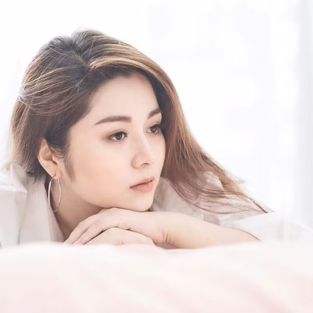 MC DIỆU LINH5