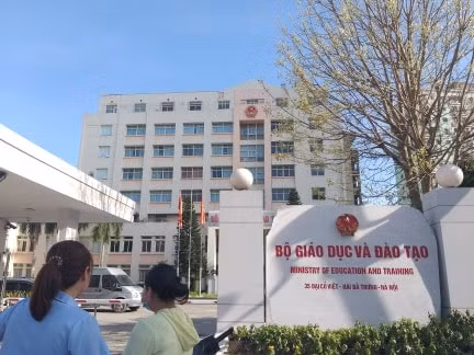 Việc quy định khung, trần học phí và kiểm định chất lượng giáo dục đại học là rất cần thiết (ảnh Trinh Phúc).