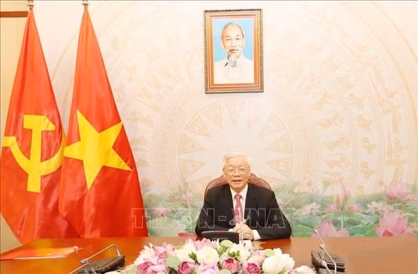 Tổng Bí thư, Chủ tịch nước Nguyễn Phú Trọng điện đàm với Tổng thống Liên bang Nga Vladimir Putin. Ảnh: TTXVN