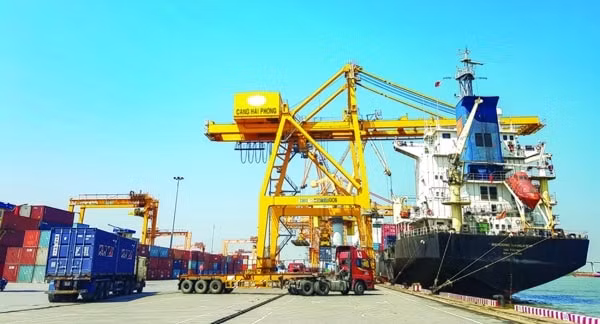 Sở GTVT Thành phố HCM sẽ xây dựng mức phí trên cơ sở so sánh mức phí các địa phương có điều kiện tương tự như Hải Phòng, Quảng Ninh...