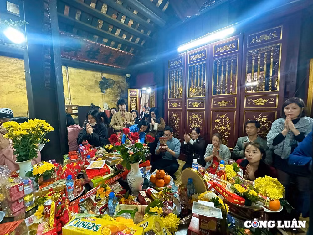 du khach ve ngoi den co tai thanh pho hai duong dang le dau nam hinh 9