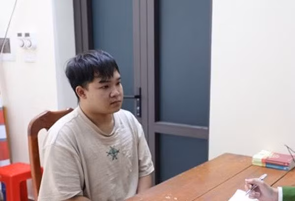 thai binh bat khan cap nam thanh nien ne chot do nong do con tong csgt roi bo chay hinh 1