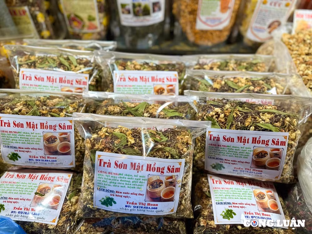 khach du lich nuom nuop ve trai nghiem cho am thuc dem tai sa pa hinh 15