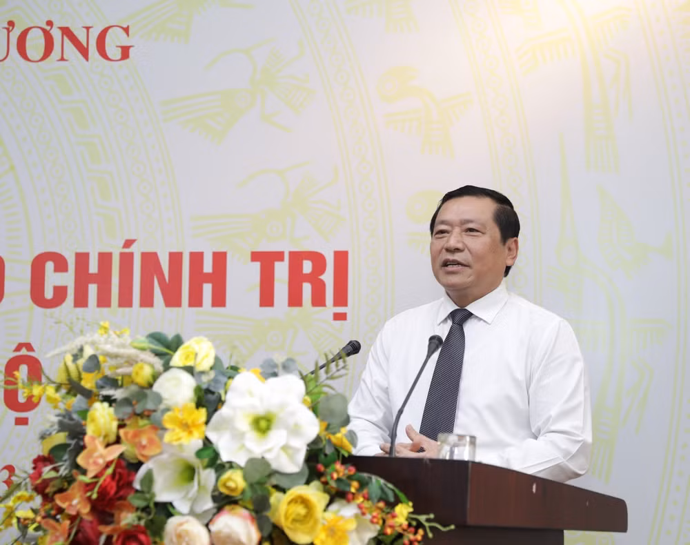 dang trong ky nguyen vuon minh cua dan toc hinh 1