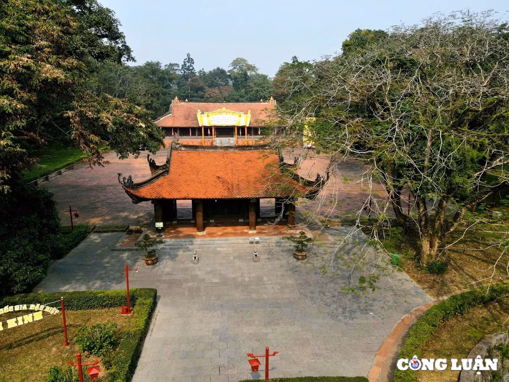 kham pha chinh dien dat vang lon nhat thanh hoa hinh 1