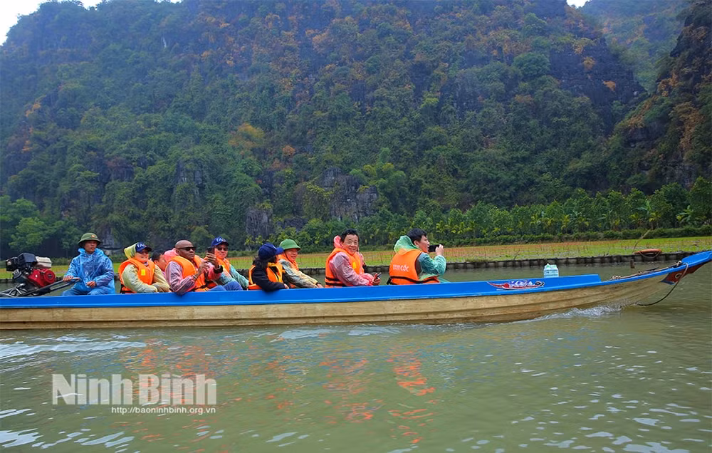 tong giam doc to chuc fao ve ninh binh tham canh dong lua dep nhat viet nam hinh 1