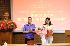 Đồng chí Hồ Thị Kim Thoan giữ chức vụ Phó Tổng Biên tập Báo Bảo vệ pháp luật