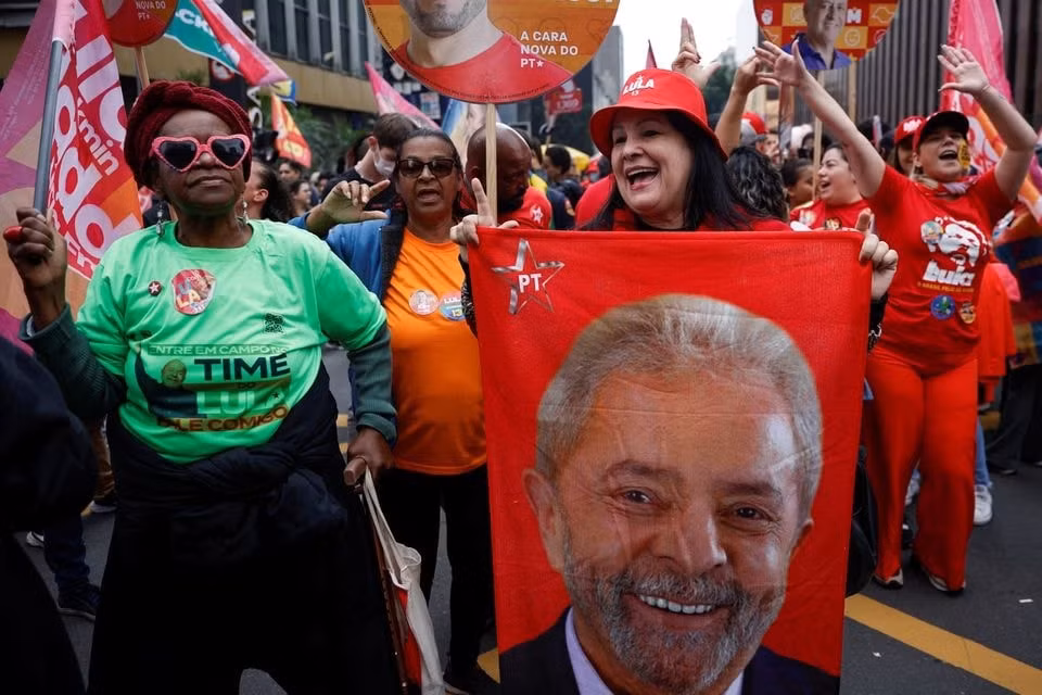 ong lula den gan chien thang trong cuoc bau cu tong thong brazil hinh 2
