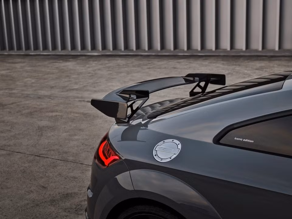 ngam audi tt rs phien ban gioi han 100 chiec tren toan the gioi hinh 4