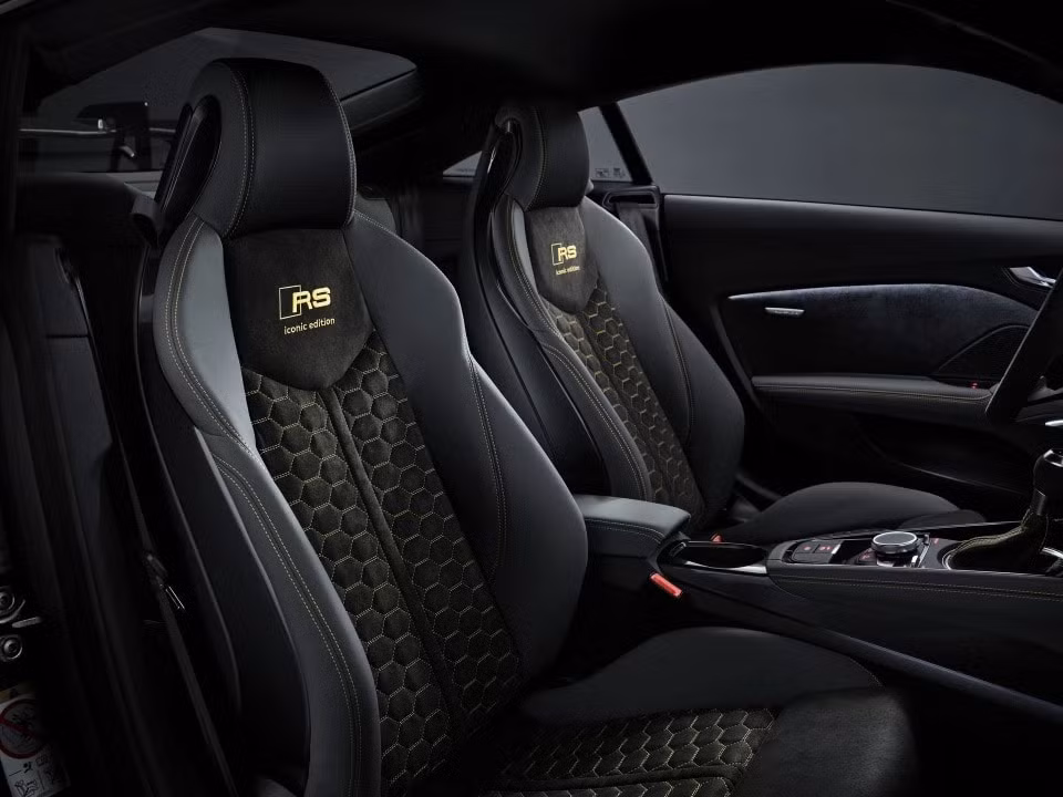 ngam audi tt rs phien ban gioi han 100 chiec tren toan the gioi hinh 11