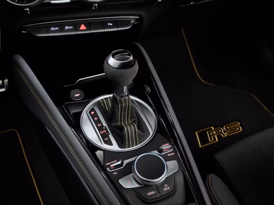 ngam audi tt rs phien ban gioi han 100 chiec tren toan the gioi hinh 9