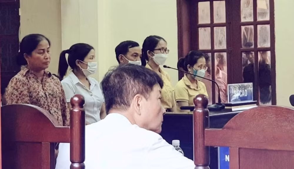 cuu chu tich xa keu oan trong vu xa xeo tien ho tro cho nguoi dan bi thien tai hinh 2
