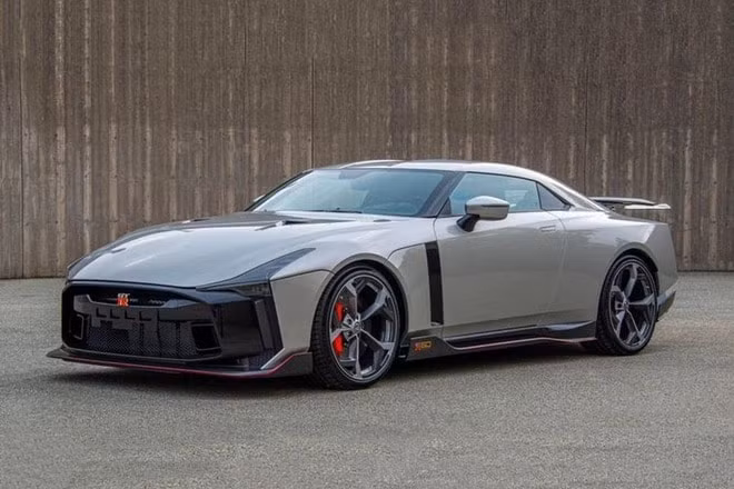 nissan gt r50 duoc rao ban du kien thu ve hon 1 trieu usd hinh 2