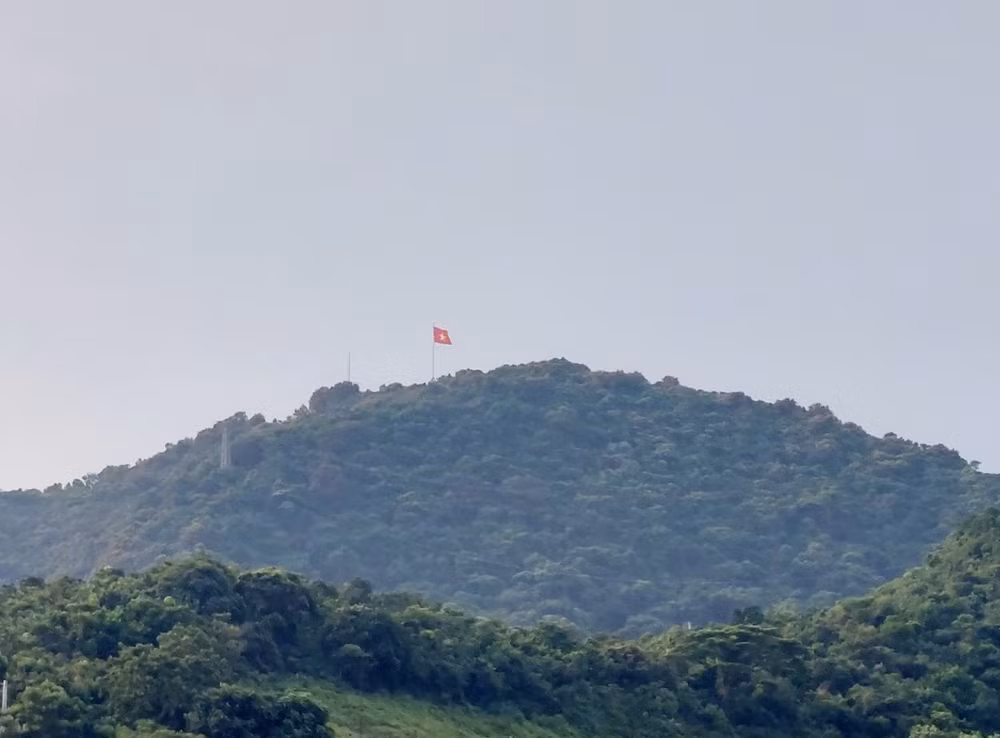 quang ninh thanh nien voi nhiem vu vinh quang tren dao tran hinh 1