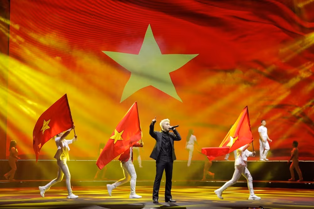 3000 nguoi tham du dai nhac hoi ra mat cong dong vinfast toan cau hinh 4