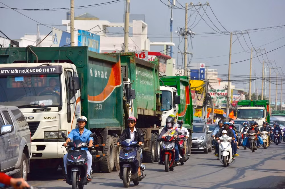 tp hcm sap het han khoi cong du an mo rong quoc lo 50 van con 2 vuong mac lon hinh 1
