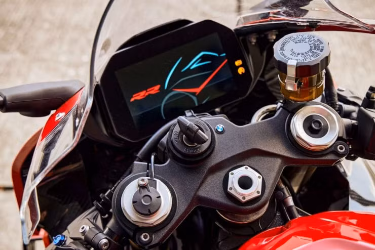 2023 bmw motorrad s1000rr ra mat so huu suc manh 210 ma luc hinh 4